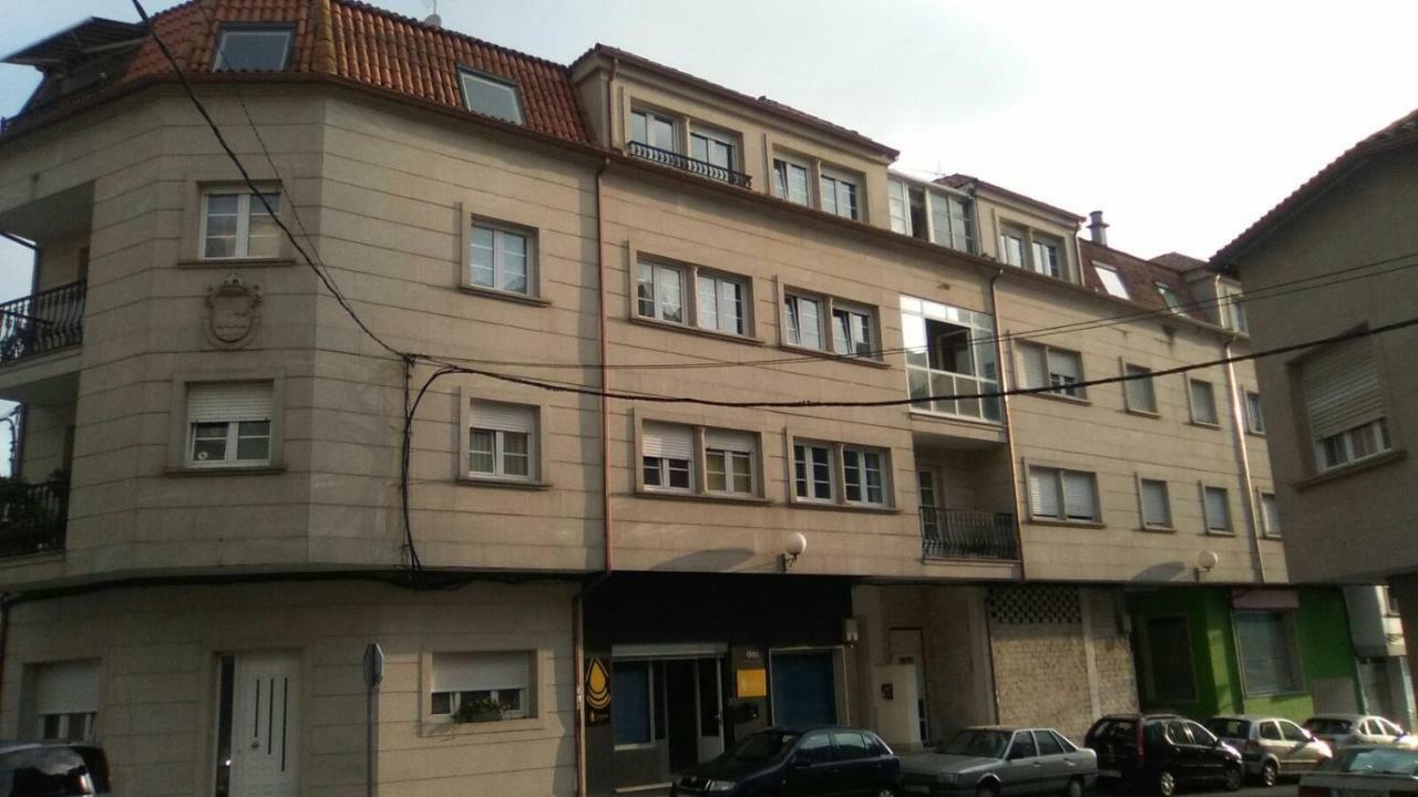 Apartamento La Basella Daire Villanueva De Arosa Dış mekan fotoğraf